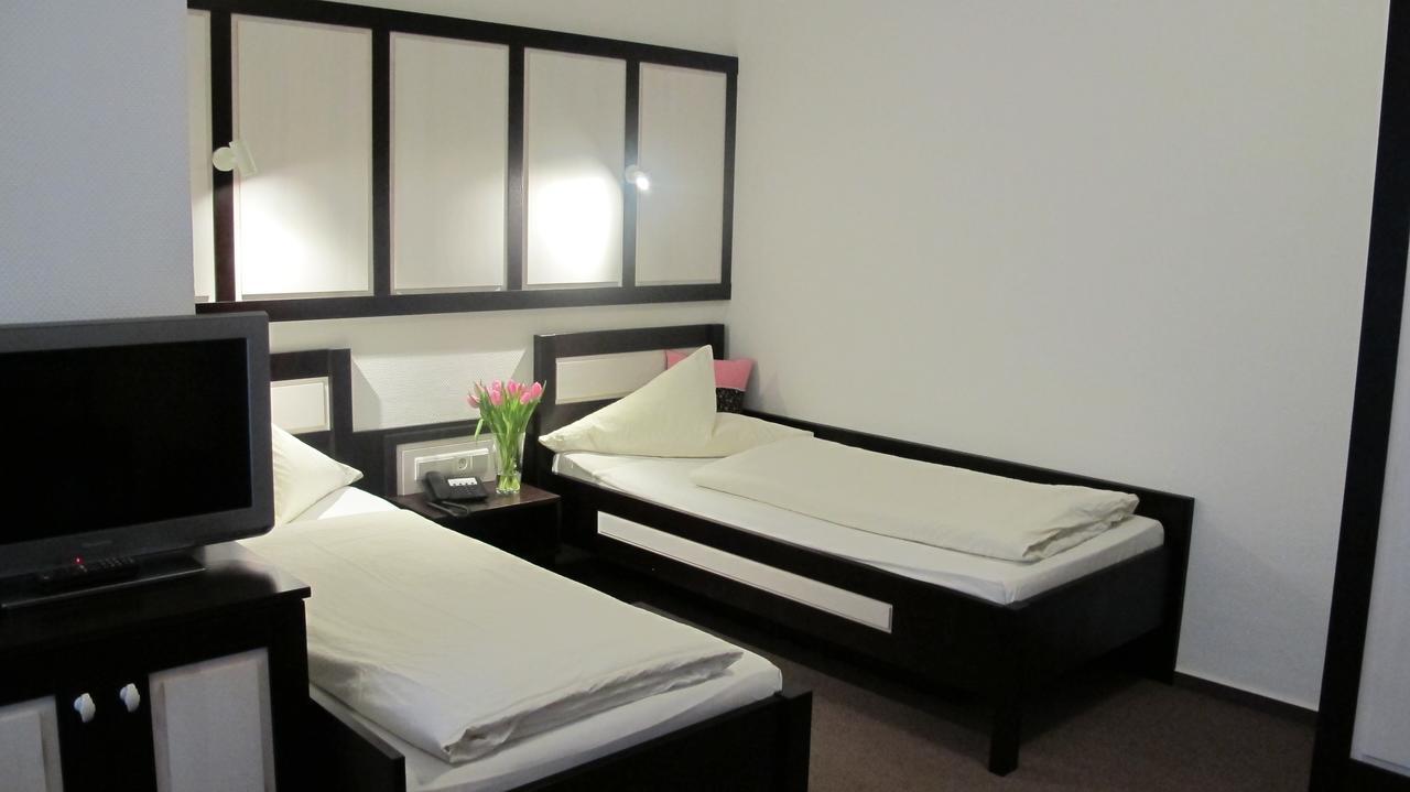 Hotel Anlage Хайделберг Екстериор снимка